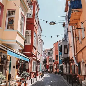 Your House In Balat اسطنبول